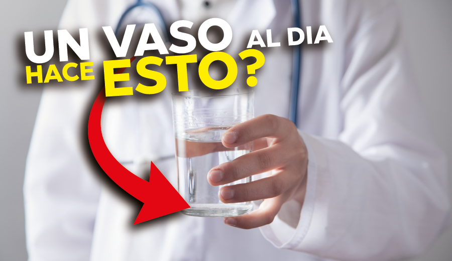 Imagen de Un vaso de agua al dia hace esto